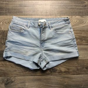 H&M, size 6, jean shorts.